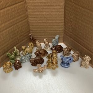 Wade Figurines- “Down on the Farm” Package